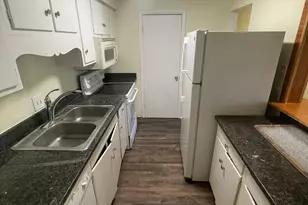 1208 Schaub Dr, Raleigh, NC 27606 - Photo 4