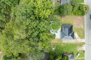 604 Hines Ave, Kinston, NC 28504 - Photo 12