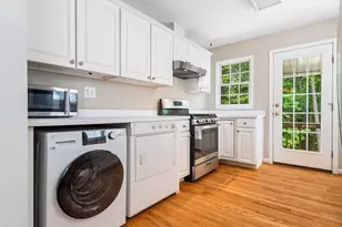 1313 Ridge Rd, Raleigh, NC 27607 - Photo 12