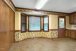 102 Pear Tree Ln, Clayton, NC 27520 - Photo 12