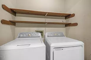 102 Pear Tree Ln, Clayton, NC 27520 - Photo 14