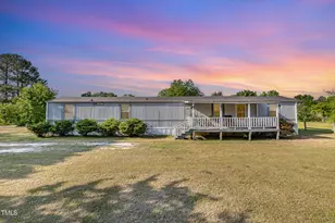 5517 Gilcrest Sands Dr, Hope Mills, NC 28348 - Photo 1