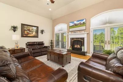 207 Apple Street, South Hill, VA 23917 - Photo 10