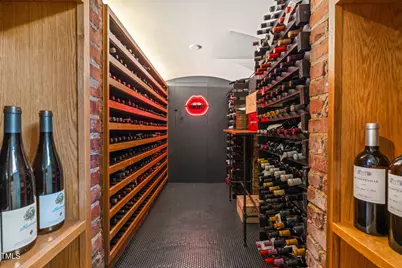 117 Hillcrest Road, Raleigh, NC 27605 - Photo 44