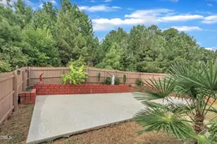 2816 Erinridge Rd, Raleigh, NC 27610 - Photo 6
