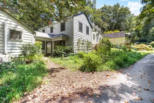 214 Spring Ln, Chapel Hill, NC 27514 - Photo 6