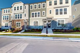 5019 Jowett's Walk Dr, Cary, NC 27519 - Photo 2