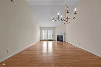 2002 Guinness Drive # 5, Graham, NC 27253 - Photo 4