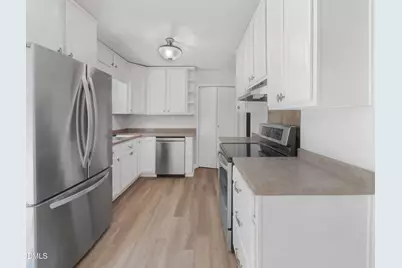 581 Braxton Boulevard, Fayetteville, NC 28311 - Photo 6