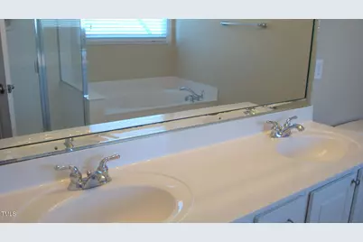 6102 Shandwick Court, Raleigh, NC 27609 - Photo 8