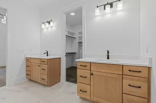 3919 Cedar Knls Dr, Youngsville, NC 27596 - Photo 34