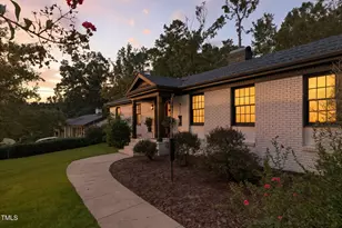 4621 Woodridge Dr, Raleigh, NC 27612 - Photo 2