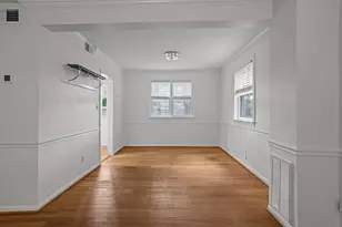 921 St Marys St, Raleigh, NC 27605 - Photo 4