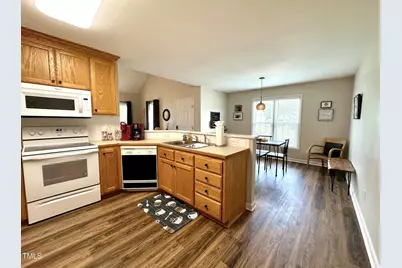 804 S Phillips Pointe Drive, Fuquay Varina, NC 27526 - Photo 6