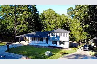 546 NW Rock Canyon Drive, Fayetteville, NC 28303 - Photo 1
