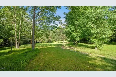 306 Lake Shore Drive, Yanceyville, NC 27379 - Photo 14