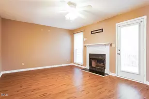 551 Oak Run Dr Dr, Raleigh, NC 27606 - Photo 2