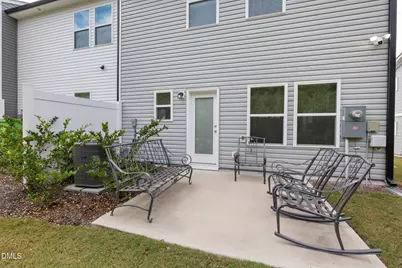 516 Barrington Row Avenue, Zebulon, NC 27597 - Photo 32