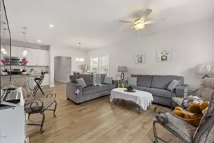 516 Barrington Row Ave, Zebulon, NC 27597 - Photo 12