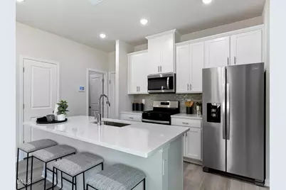 722 Chandler Stone Drive, Zebulon, NC 27597 - Photo 6