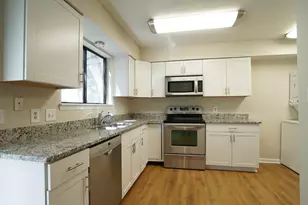 1020 N Bend Dr, Raleigh, NC 27609 - Photo 6