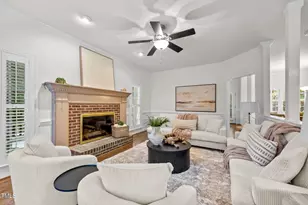 322 Parkmeadow Dr, Cary, NC 27519 - Photo 4