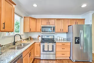 1121 Raynor St, Durham, NC 27703 - Photo 16