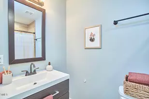 1121 Raynor St, Durham, NC 27703 - Photo 24