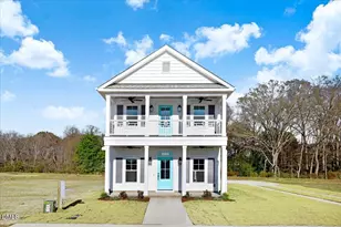 503 E 1st St, Princeton, NC 27569 - Photo 4