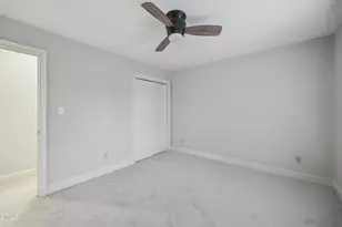 8304 Wycombe Ln, Raleigh, NC 27615 - Photo 38