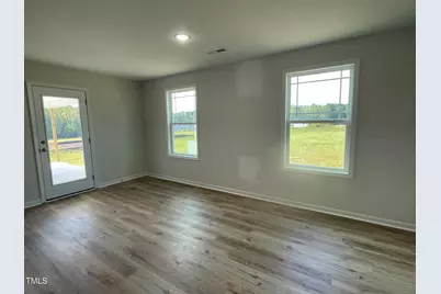 132 Mangrove Court, Four Oaks, NC 27524 - Photo 4