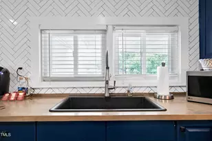 320 E Cabarrus St, Raleigh, NC 27601 - Photo 8