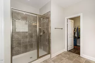 104 Bailey Park Ct, Cary, NC 27513 - Photo 20