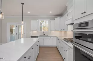 5040 Trotter Dr, Raleigh, NC 27603 - Photo 10