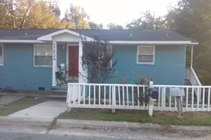 2205 Lafayette, Durham, NC 27707 - Photo 2