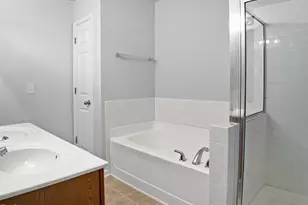 2220 Valley Edge Dr, Raleigh, NC 27614 - Photo 14