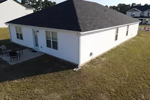 195 Presley St, Raeford, NC 28376 - Photo 6