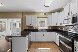 174 Silverthorne Dr, Sanford, NC 27332 - Photo 12