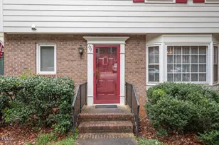 121 Bay Dr, Cary, NC 27511 - Photo 4