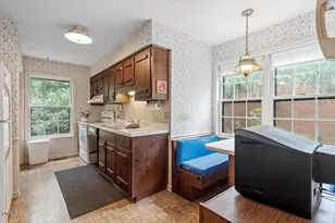 121 Bay Dr, Cary, NC 27511 - Photo 16