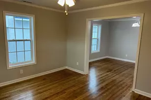 538 McKoy St, Clinton, NC 28328 - Photo 6