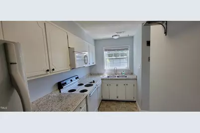 506 N Greensboro Street #Apt 35, Carrboro, NC 27510 - Photo 4