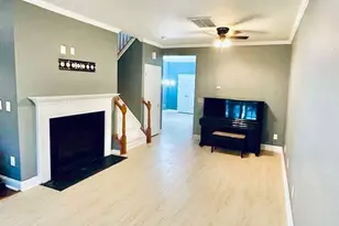 33 Sharpstone Ln, Durham, NC 27703 - Photo 2