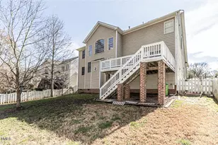 9244 Palm Bay Cir, Raleigh, NC 27617 - Photo 4