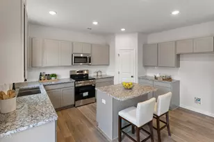 305 Ambassador Dr, Clayton, NC 27520 - Photo 12