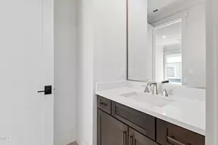 202 Georgetown Rd, Raleigh, NC 27608 - Photo 46