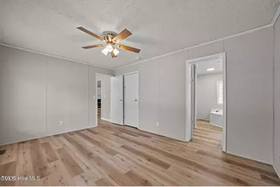 206 Woodside Road, Greenville, NC 27834 - Photo 14
