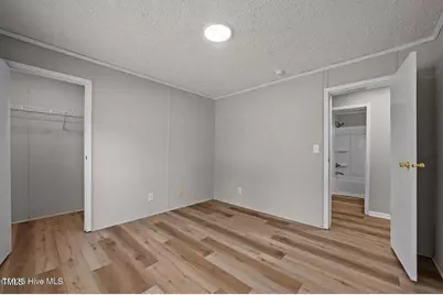 206 Woodside Road, Greenville, NC 27834 - Photo 20