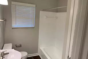 3604 Bowling Dr, Raleigh, NC 27606 - Photo 8