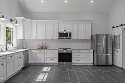 202 W Main Street, Sanford, NC 27332 - Photo 28